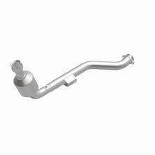 Load image into Gallery viewer, MagnaFlow Direct Fit Catalytic Converter Mercedes CLK320 01-03 Passenger Side OEM