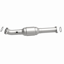 Load image into Gallery viewer, MagnaFlow Direct Fit Catalytic Converter 05-09 Toyota Tacoma 4.0L P/S Rear
