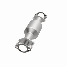 Load image into Gallery viewer, MagnaFlow Direct Fit Catalytic Converter 03-06 Kia Sorento 3.5L Rear (49 State)