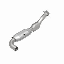 Load image into Gallery viewer, MagnaFlow Direct Fit Catalytic Converter 01-04 Ford F-150 4.2L 2wd