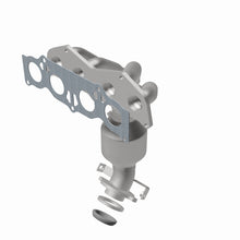 Load image into Gallery viewer, MagnaFlow Direct Fit Catalytic Converter 04-05 Toyota RAV4 2.4L