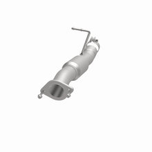Load image into Gallery viewer, MagnaFlow Direct Fit Catalytic Converter 2001-2006 Chevrolet Silverado 3500
