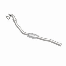 Load image into Gallery viewer, MagnaFlow Direct Fit Catalytic Converter 96-97 Volvo 850 2.5L